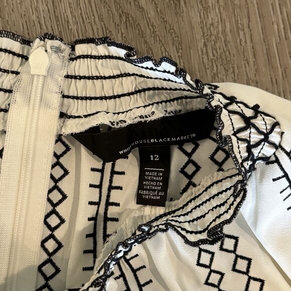 White House Black Market Women's White Sleeveless Contrast Stitch Top Size 12 - Picture 3 of 5